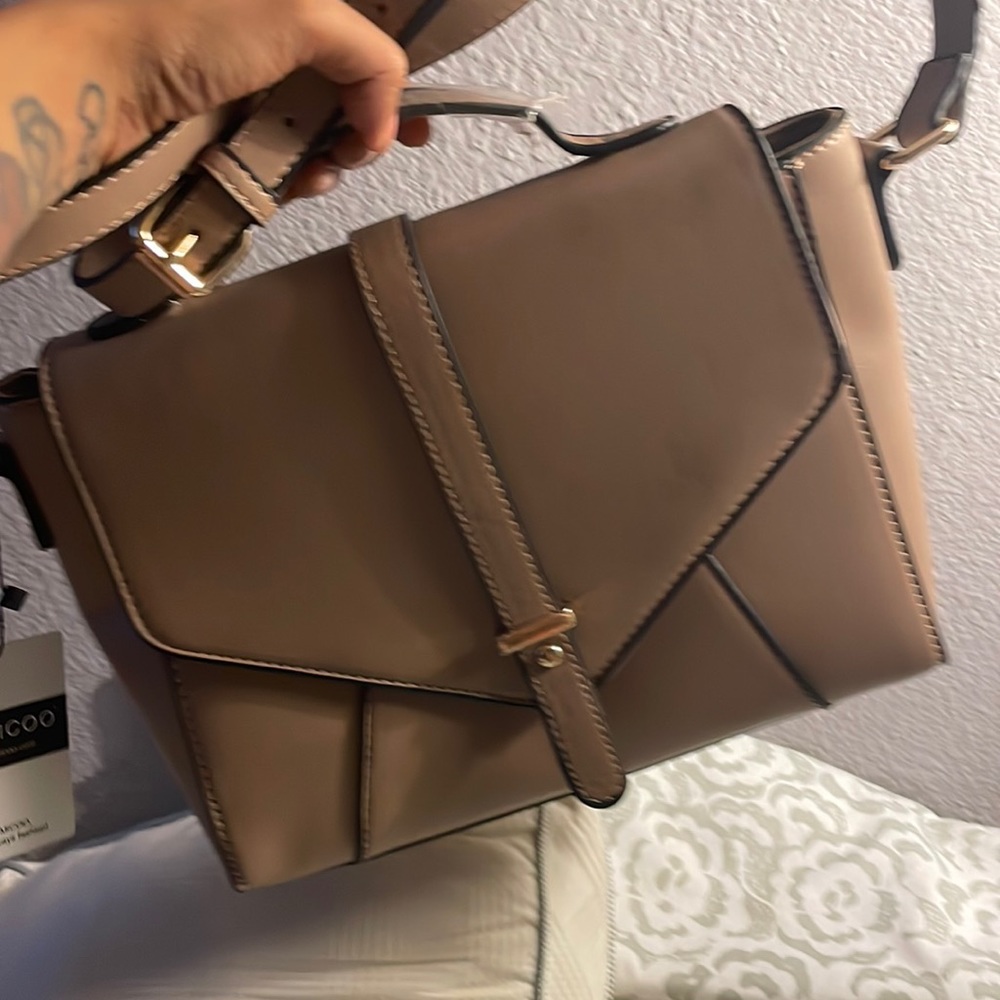 amazon bought purse, great condition
